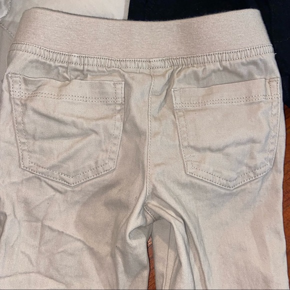 Girls size 4 school uniform shorts bundle - Picture 3 of 15